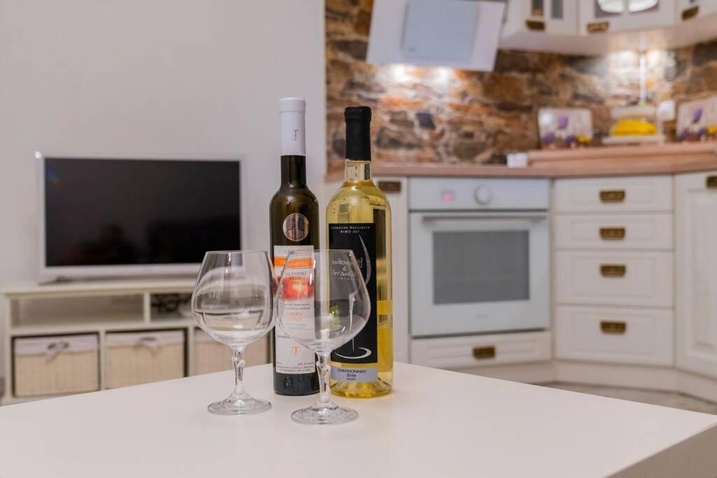 Provensalsky Rodinny Apartman Mandolina Bojnice Εξωτερικό φωτογραφία